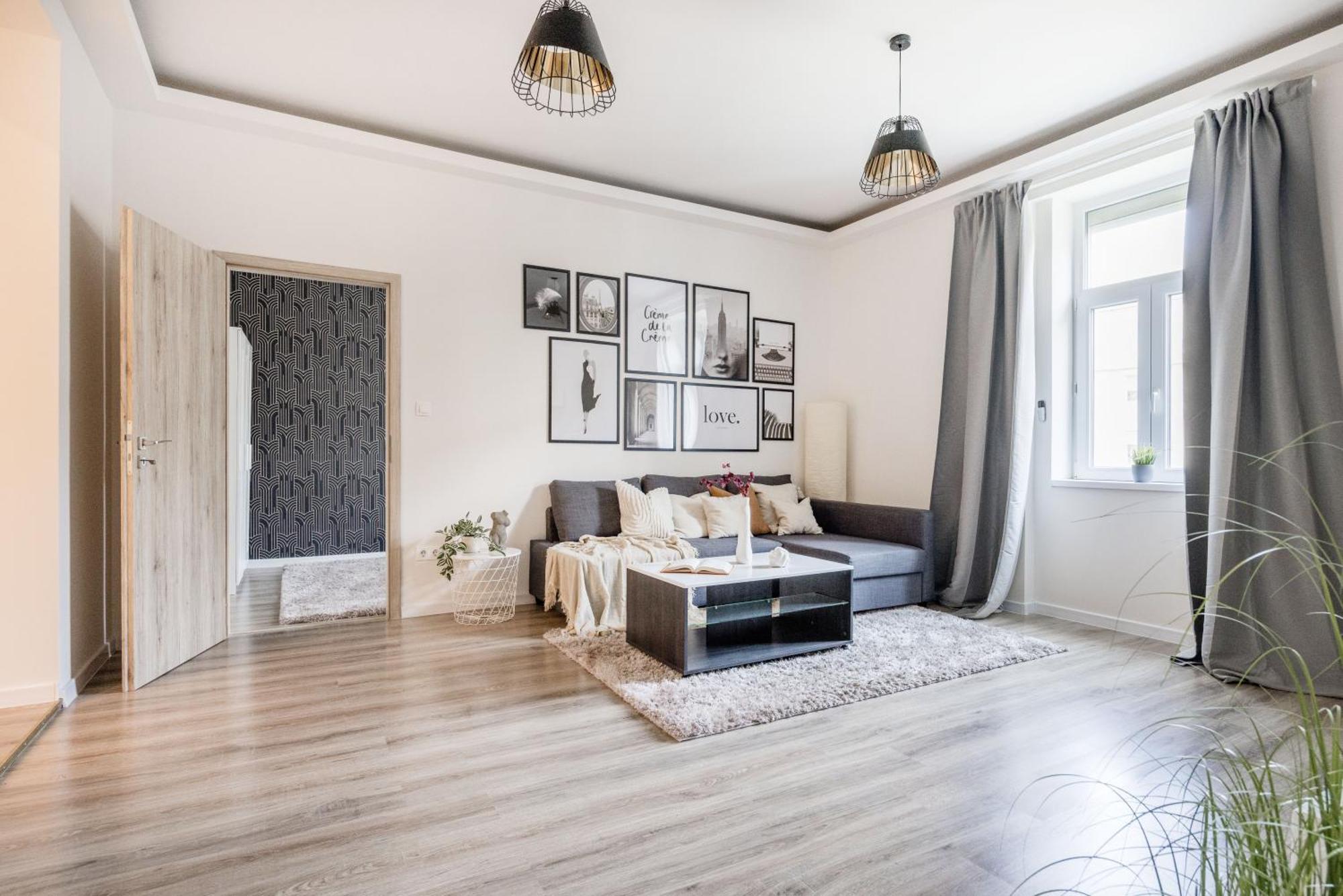 Casadeco Budapest Apt-Stunning New York Cafe View Экстерьер фото